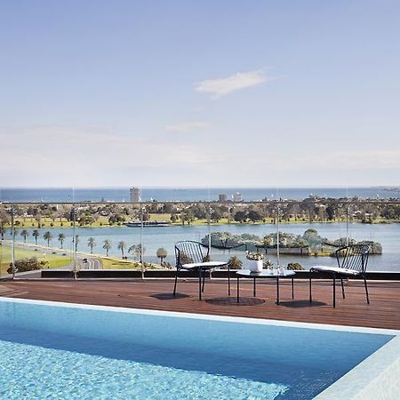 Tyrian Albert Park Lake Melbourne Exteriér fotografie View from the rooftop pool